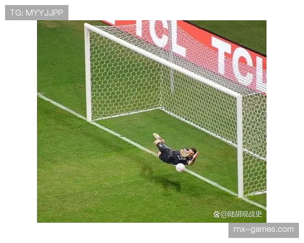 恩里克防守体系再升级,球队实力飙升表现抢眼 恩里克防守体系再升级,球队实力飙升表现抢眼